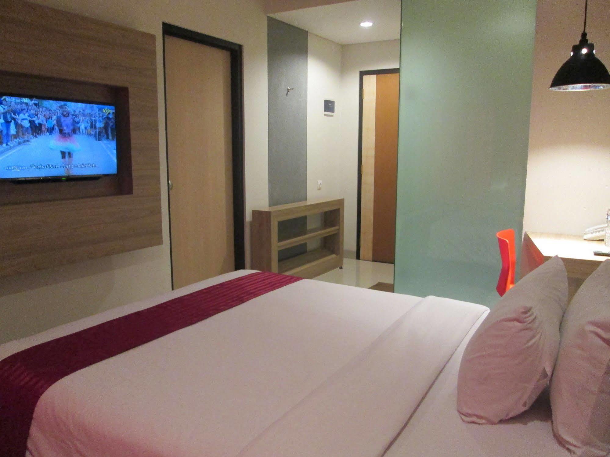 Cherry Homes Express Hotel Μπαντούνγκ Εξωτερικό φωτογραφία